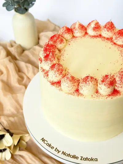 Red velvet cake with strawberry