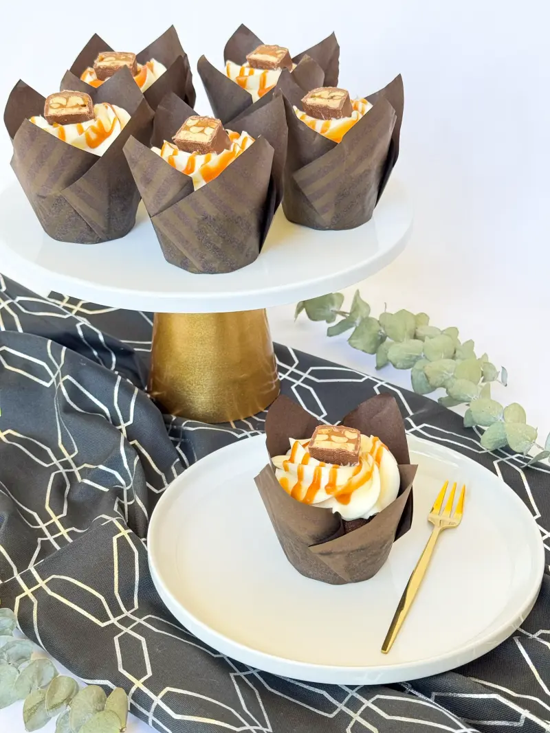 Chocolate cupcakes with caramel and peanut Active Image