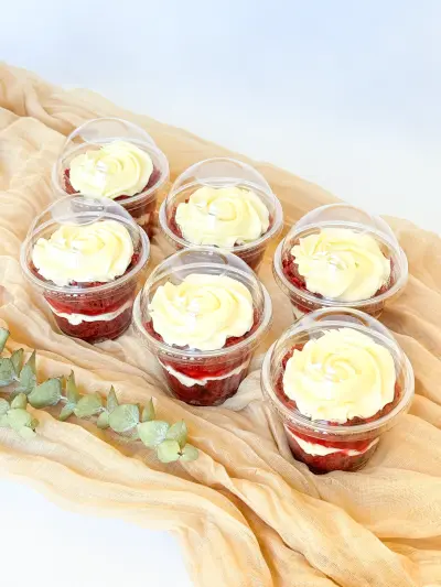 Trifle in a cup 253
