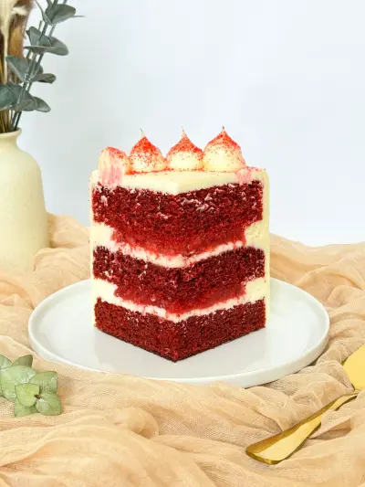 piece of red velvet cake on the cake plate 62